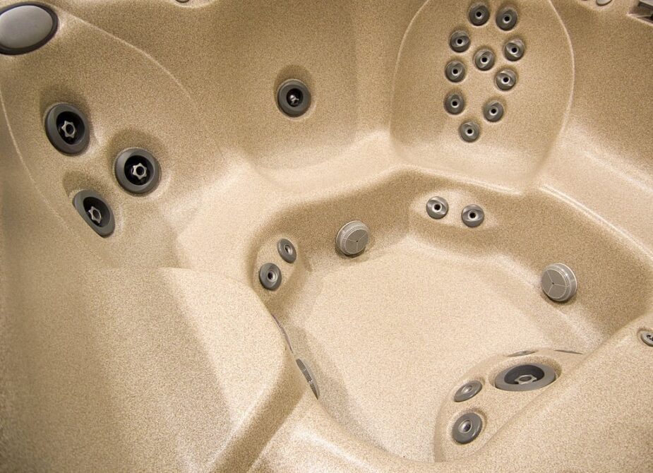 The Guide You Need to Understand Hot Tub Jets