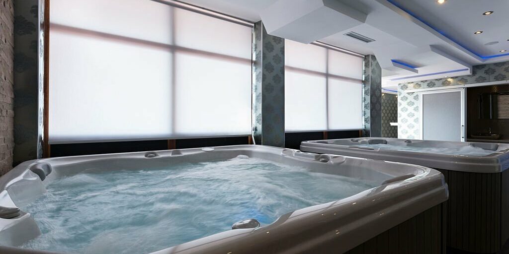 Best Hot Tubs & Spas in Toronto and the GTA Must-Know Things Before Buying an Indoor Hot Tub