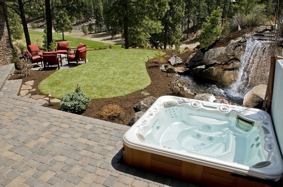 Smart Backyard Hot Tub Installation Ideas