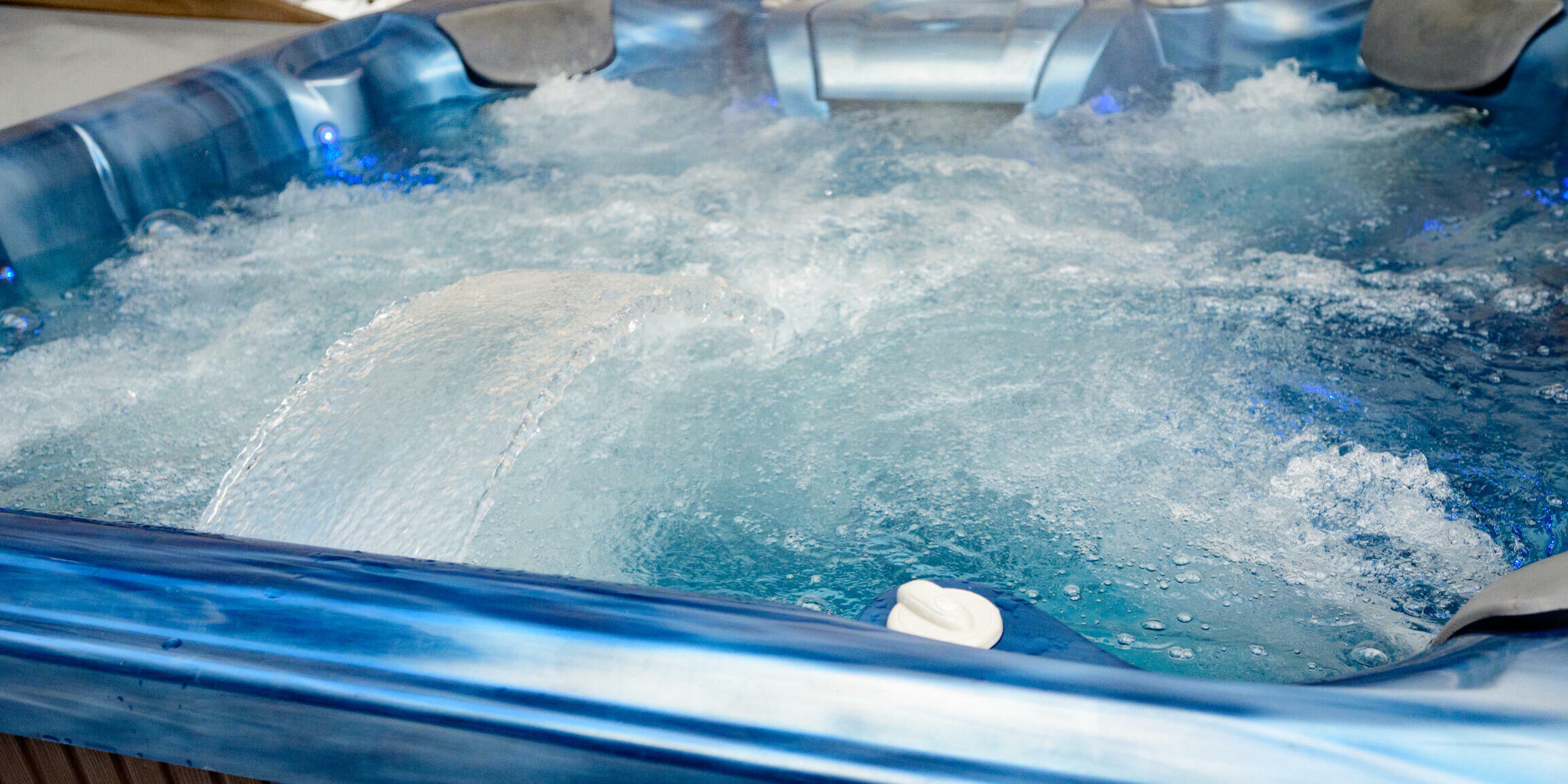 Plug and Play Hot Tubs in Ontario An Introduction