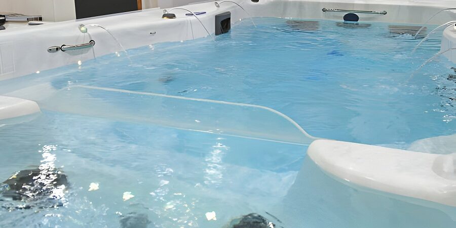 Tips to Find Your Best Large Hot Tub in 2024